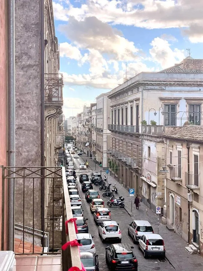 Civicocento Charming Rooms Catania Italia